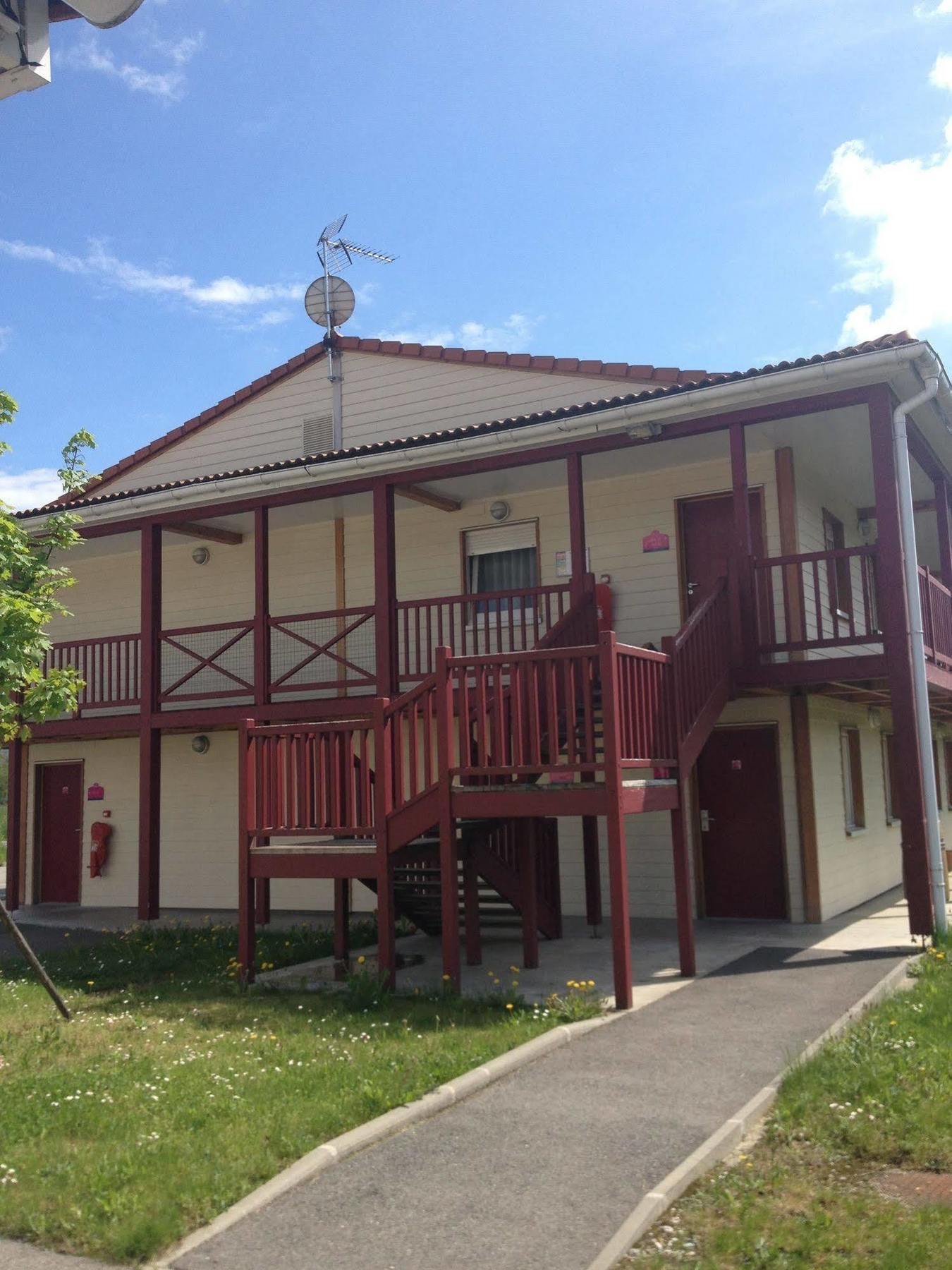 Couett' Hotel Rumilly Rumilly  Esterno foto
