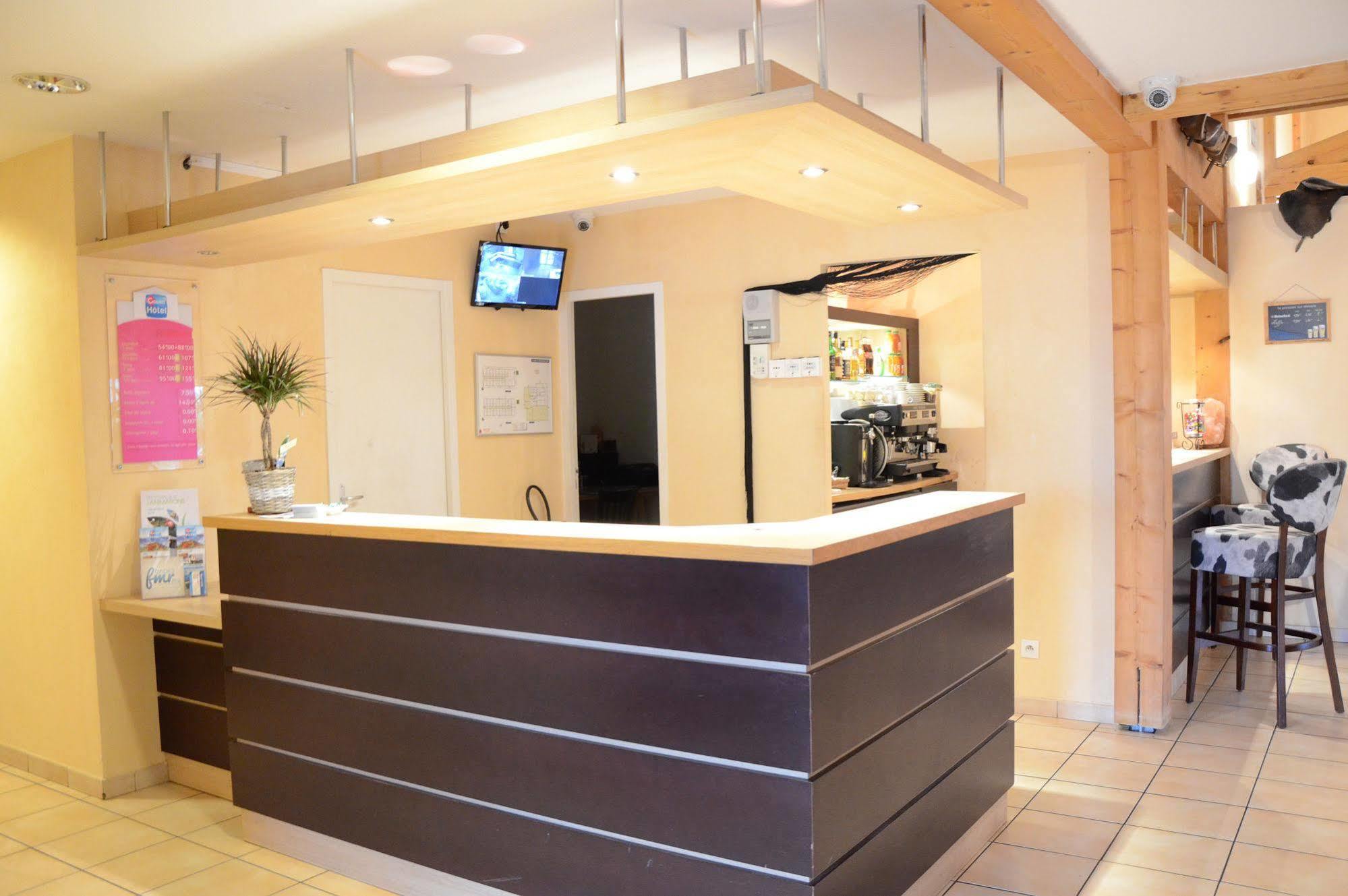 Couett' Hotel Rumilly Rumilly  Esterno foto