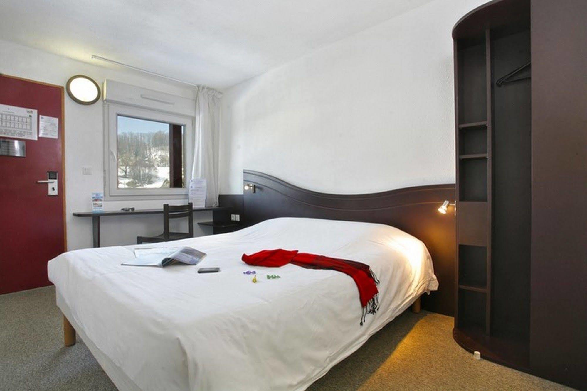 Couett' Hotel Rumilly Rumilly  Esterno foto
